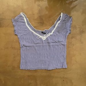 3/$20 - NWOT Lavender cropped top